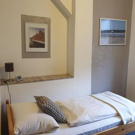 Schweizerhaus 2*
